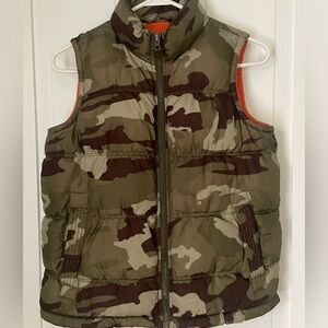 Old Navy camouflage puffer vest